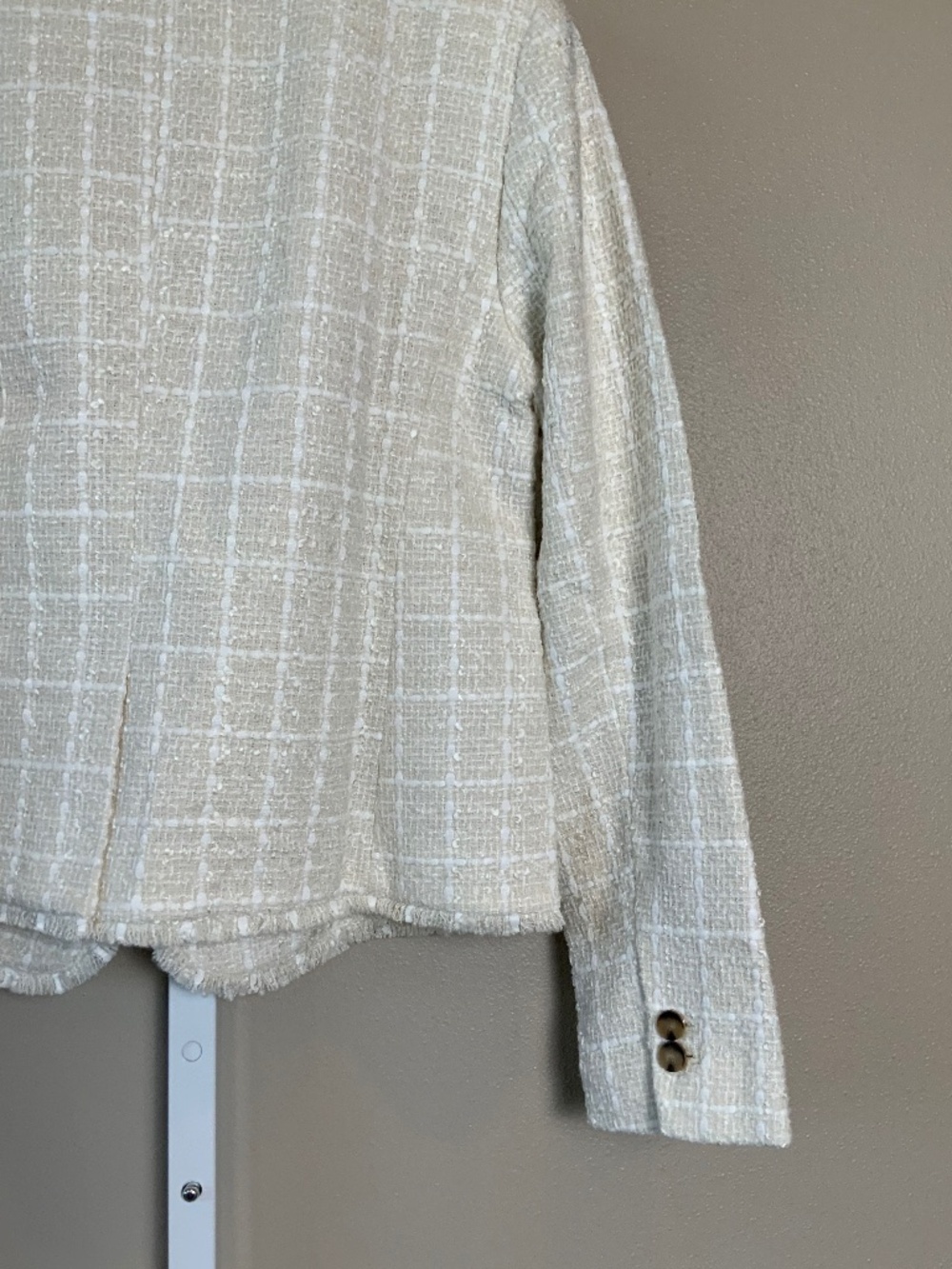 Ann Taylor The Newbury Blazer in Tweed - Picture 14 of 16